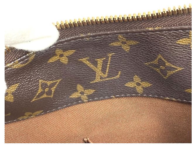 Suri PM Schultertasche Monogramm Louis Vuitton Braun - Ansicht 14