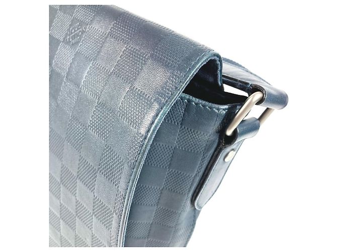 Borsa a tracolla District PM Damier Infini Louis Vuitton Blu navy - vista 10