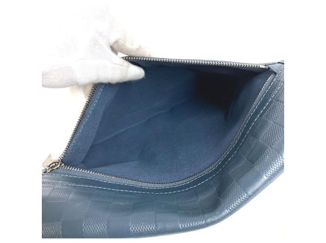 Borsa a tracolla District PM Damier Infini Louis Vuitton Blu navy - vista 15