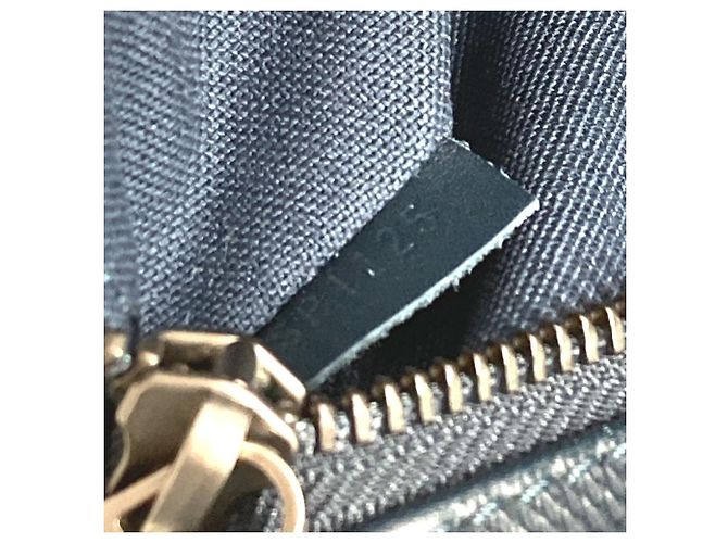 Borsa a tracolla District PM Damier Infini Louis Vuitton Blu navy - vista 16