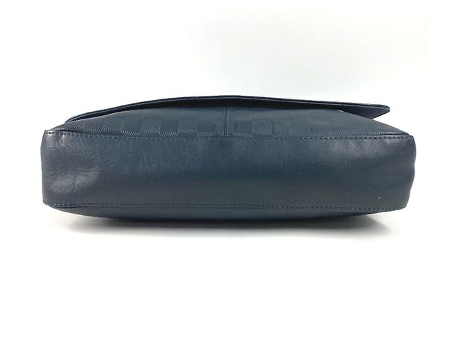 Borsa a tracolla District PM Damier Infini Louis Vuitton Blu navy - vista 5