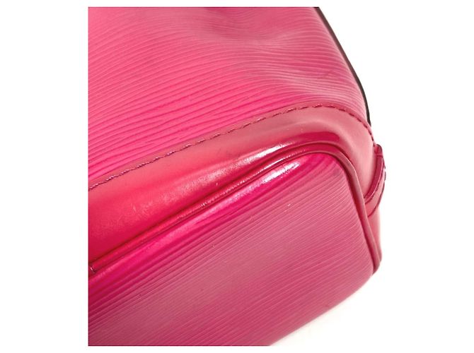 Noe Borsa a tracolla Nano Noé Epi Louis Vuitton Rosa - vista 9