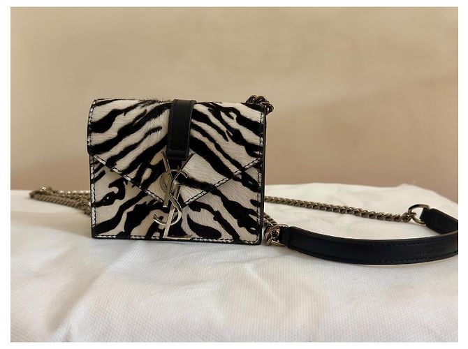 Borsa a mano Saint Laurent Candy in pelle - vista 5