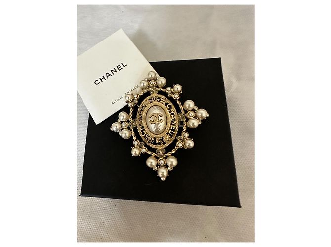 Chanel Perlen Brosche - Ansicht 2