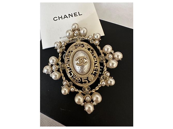 Chanel Perlen Brosche - Ansicht 3
