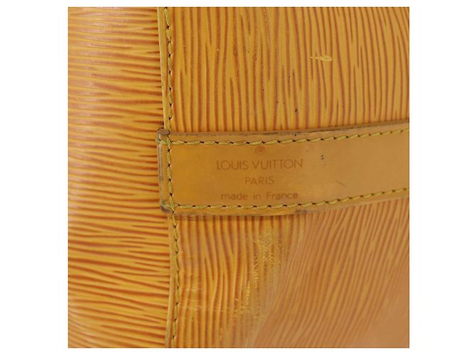 Noe LOUIS VUITTON Borsa a Spalla Petit Noé Epi Gialla M44109 LV Auth 161436 Giallo - vista 17