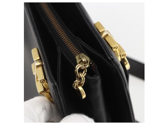 Borsa a Spalla Gancini in Pelle Nera e Oro Auth 161284 di Salvatore Ferragamo Nero D'oro - vista 10