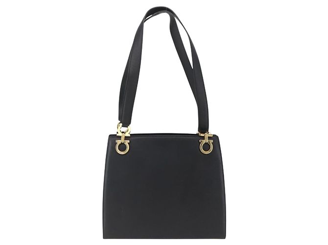 Borsa a Spalla Gancini in Pelle Nera e Oro Auth 161284 di Salvatore Ferragamo Nero D'oro - vista 13