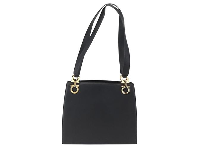 Borsa a Spalla Gancini in Pelle Nera e Oro Auth 161284 di Salvatore Ferragamo Nero D'oro - vista 2