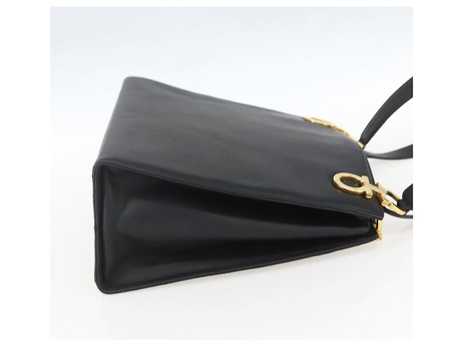Borsa a Spalla Gancini in Pelle Nera e Oro Auth 161284 di Salvatore Ferragamo Nero D'oro - vista 4