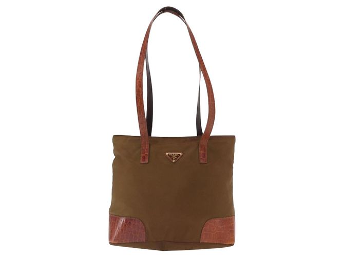 Borsa Tote PRADA in nylon marrone oro Auth 161781 D'oro - vista 13