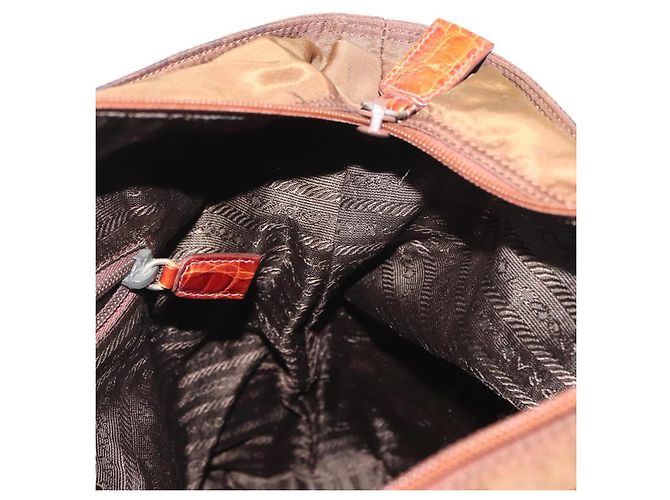 Borsa Tote PRADA in nylon marrone oro Auth 161781 D'oro - vista 19
