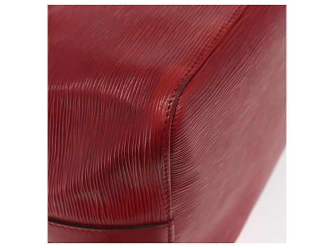 Noe LOUIS VUITTON Borsa a Spalla Petit Noé Epi Rossa M44107 LV Auth 159331 Rosso - vista 10