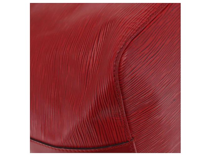 Noe LOUIS VUITTON Borsa a Spalla Petit Noé Epi Rossa M44107 LV Auth 159331 Rosso - vista 14