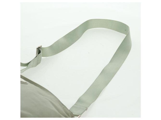 Borsa a Spalla PRADA in Nylon Grigio Auth 160842 Marrone - vista 14