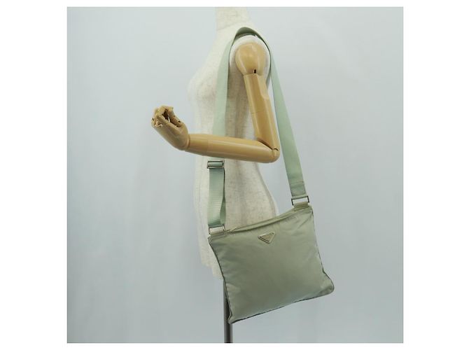 Borsa a Spalla PRADA in Nylon Grigio Auth 160842 Marrone - vista 25