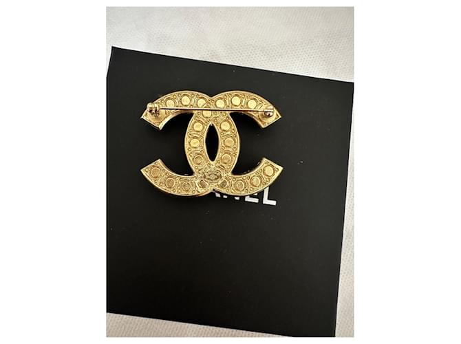 Spilla Chanel con Perle e Strass Oro Gold hardware - vista 4