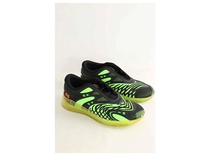 Gucci Sneakers Ultrapace R Bassi Neri Nero - vista 3