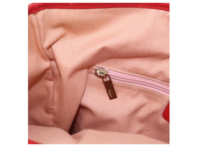 Borsa a mano Gancini in nylon rosso e oro Auth 161041 di Salvatore Ferragamo D'oro - vista 19