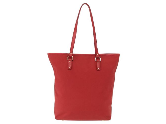 Borsa a mano Gancini in nylon rosso e oro Auth 161041 di Salvatore Ferragamo D'oro - vista 2