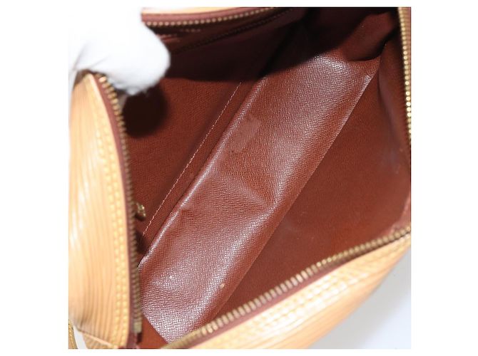 LOUIS VUITTON Borsa a Spalla Trocadero 23 Epi Beige LV Auth 161414 - vista 10