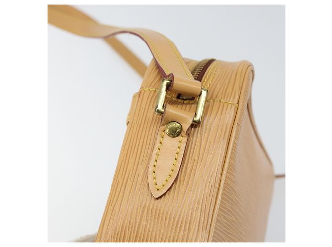 LOUIS VUITTON Borsa a Spalla Trocadero 23 Epi Beige LV Auth 161414 - vista 8