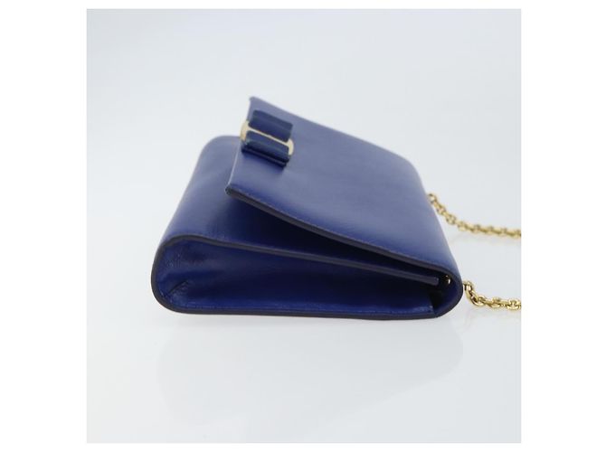 Borsa a Spalla Vala Chain in Pelle Blu Oro Auth 161081 di Salvatore Ferragamo D'oro - vista 3
