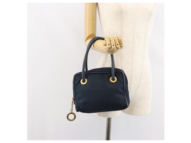 Céline Borsa a mano Celine Circle in nylon blu navy e oro Auth 161415 D'oro - vista 23
