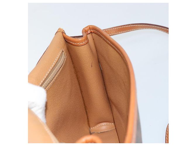 Céline Borsa a spalla circolare in tela Macadam CELINE in pelle PVC marrone oro Auth 161048 D'oro - vista 20