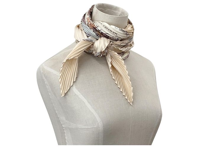 Silk In Bufanda plisada CRONLAND de Hermès Multicolor Beige - vista 6