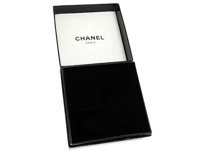 Orecchini Clip Coco Mark di Chanel - vista 7