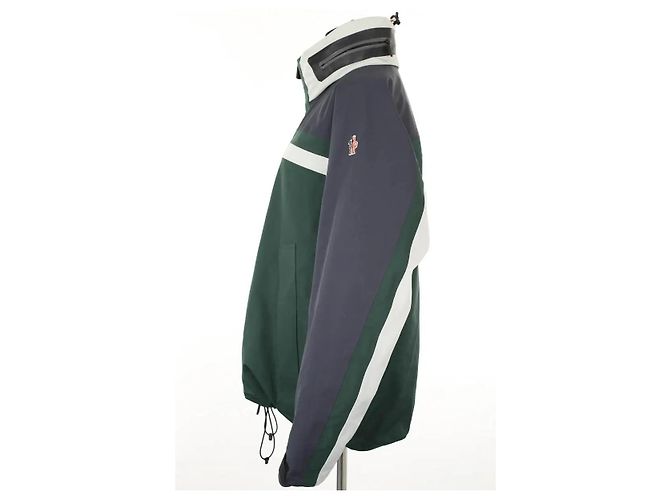 Moncler Grüner Mantel - Ansicht 3