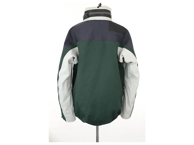 Moncler Grüner Mantel - Ansicht 4