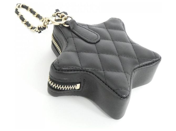 Charm per borsa Chanel AP4985 Nero D'oro - vista 3