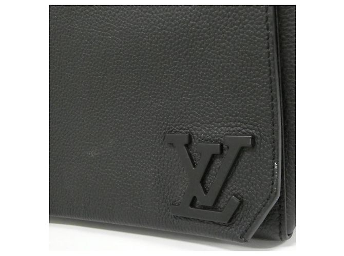 Borsa a Spalla Louis Vuitton LV Aerogram Takeoff Nero - vista 4