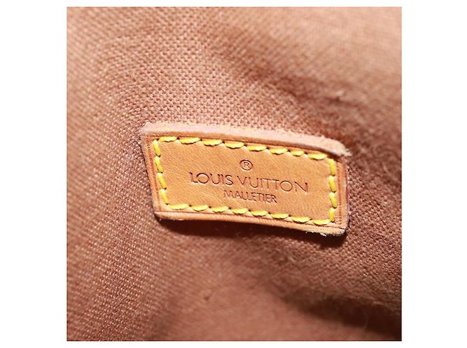 Gibeciere Borsa Messenger Gibecière Monogram Canvas MM Louis Vuitton Marrone - vista 7