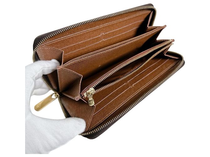 Cartera Zippy Louis Vuitton Castaño - vista 9
