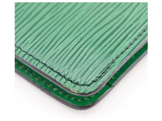 Borsa Clutch Montaigne 27 di Louis Vuitton Verde - vista 11
