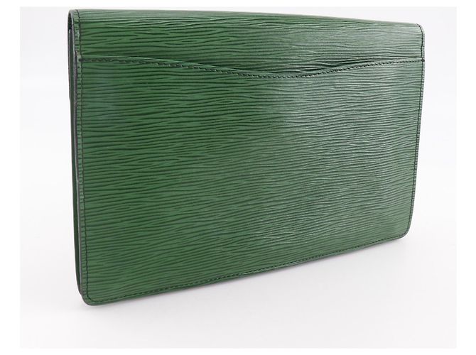 Borsa Clutch Montaigne 27 di Louis Vuitton Verde - vista 3