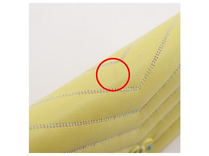 Portafoglio lungo V Stitch di Chanel Giallo - vista 9