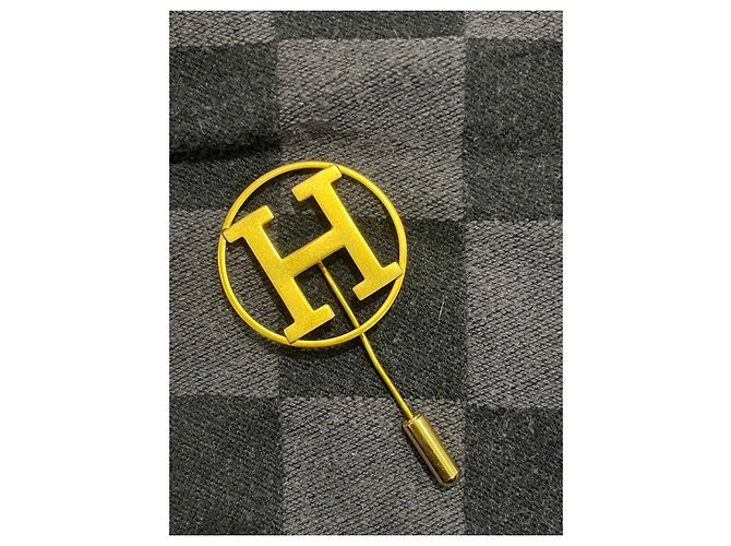 Spilla Hermès H rotonda dorata D'oro - vista 5