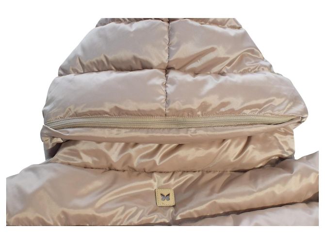 Casaco de down acolchoado bege Weekend Max Mara com cinto e capuz – Tamanho IT 44 - vista 14