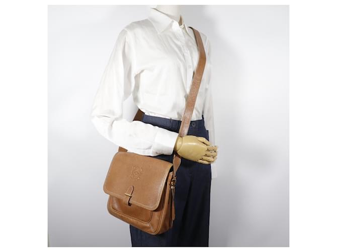 Borsa a Spalla Anagram LOEWE Marrone - vista 19