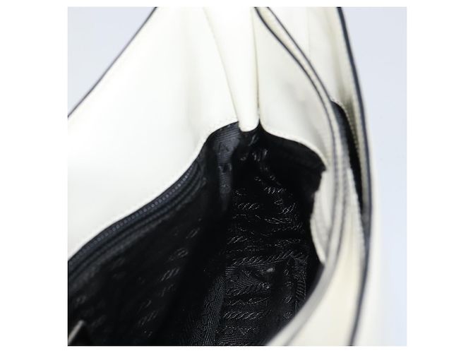 Borsa a spalla PRADA in pelle verniciata bianca argento Auth 162846 Bianco - vista 17