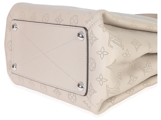 Louis Vuitton Galet Monogram Mahina Babylone con tracolla e manico Marrone - vista 7