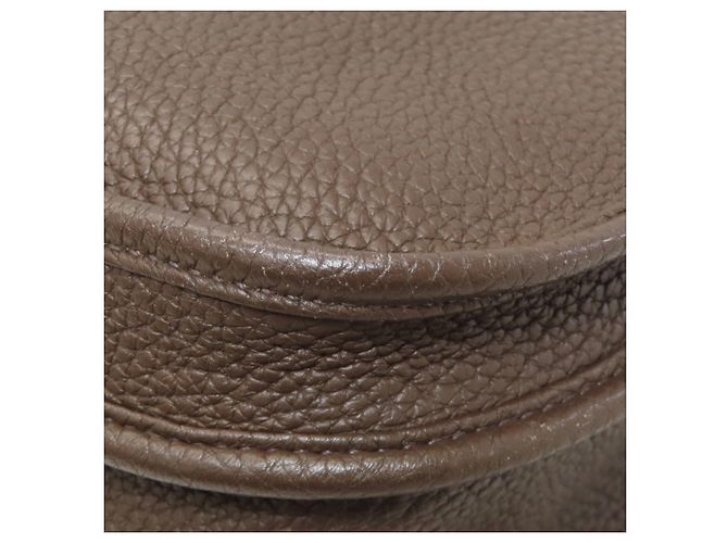 Borsa a Spalla Hermès Evelyne 3 GM Marrone scuro - vista 22