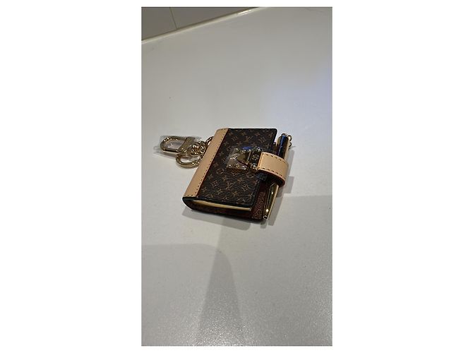 Louis Vuitton Monogram Mini Notebook Charm Braun - Ansicht 6