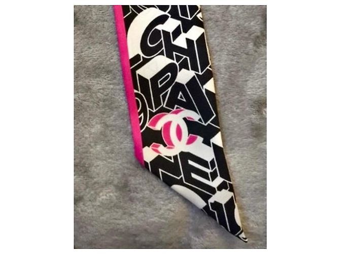 Chanel Slim Bandeau 22A nero & bianco & fucsia Fuschia - vista 7