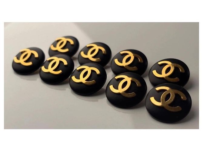 Set di 9 bottoni vintage Chanel "haute couture" neri e dorati con logo CC - vista 4