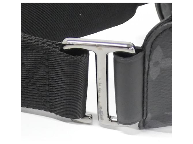 Borsa a Spalla Monogram Eclipse Louis Vuitton Nero - vista 8